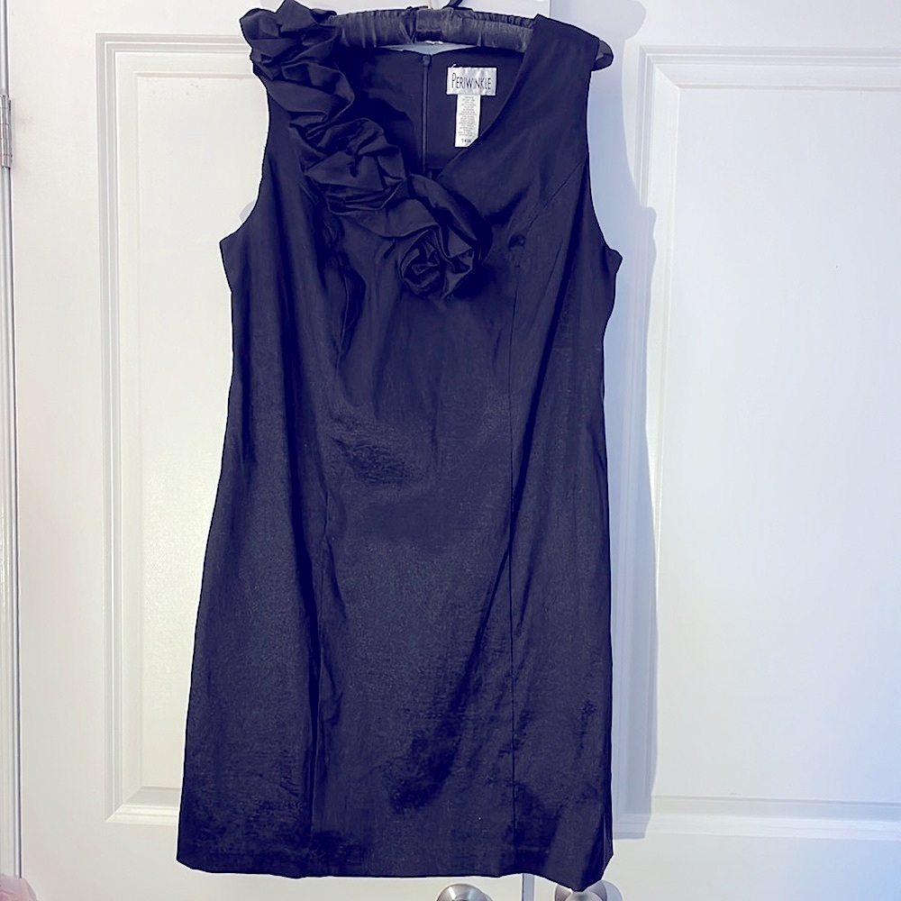 Periwinkle by Barlow Black Fitted Dress Size 14W